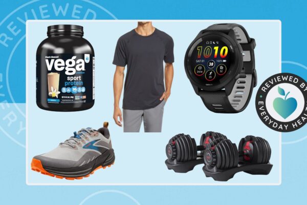 These 25 Gifts Are Perfect for the Health-Obsessed Guy in Your Life