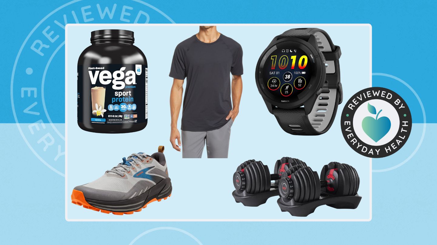 These 25 Gifts Are Perfect for the Health-Obsessed Guy in Your Life