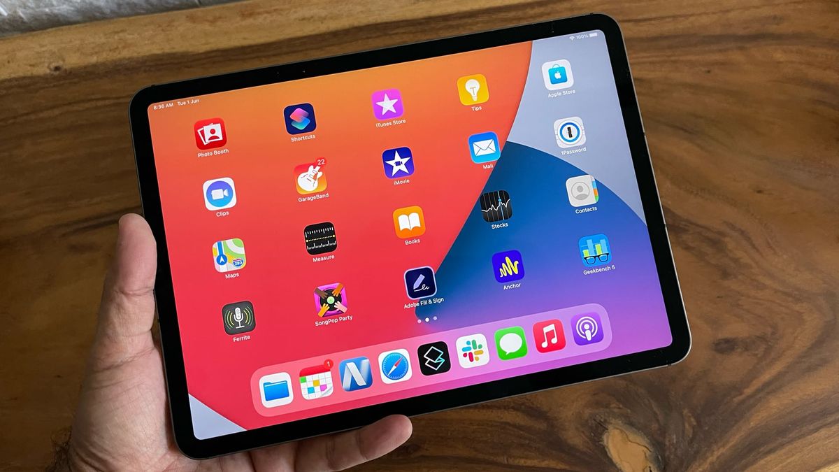 Apple's giant foldable iPad could be crease-free and run macOS apps, new report claims