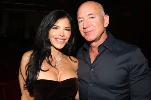 Lauren Sanchez celebrates Jeff Bezos' latest achievement: Elon Musk reacts