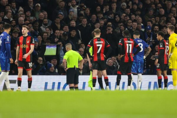 The VAR Review: Chelsea rage as referee rejects Brooks red card