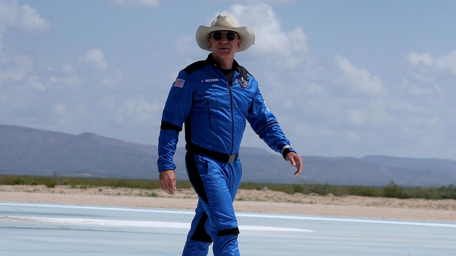 Elon Musk Flowers Jeff Bezos On X As Billionaires Launch Rival Rockets