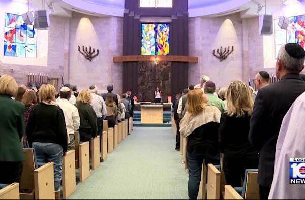 Survivors speak in North Miami Beach on Holocaust Remembrance Day