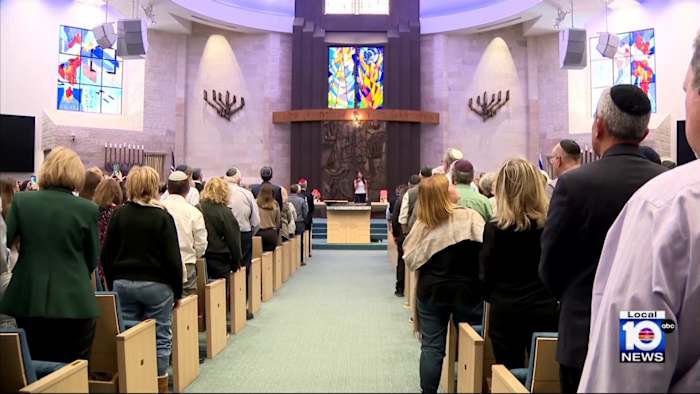 Survivors speak in North Miami Beach on Holocaust Remembrance Day