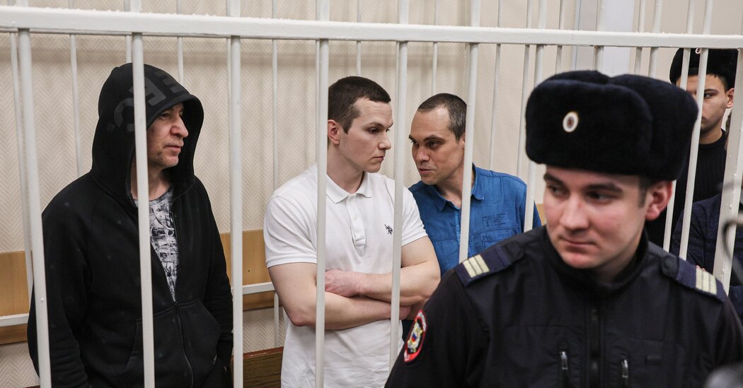 Russian Court Sentences Lawyers for Navalny for Passing Along His Letters