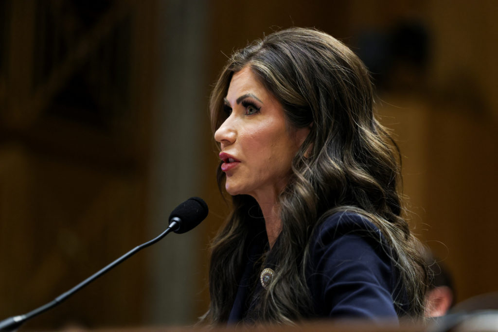 WATCH: Noem says she will shut down CBP One app ‘on day 1’