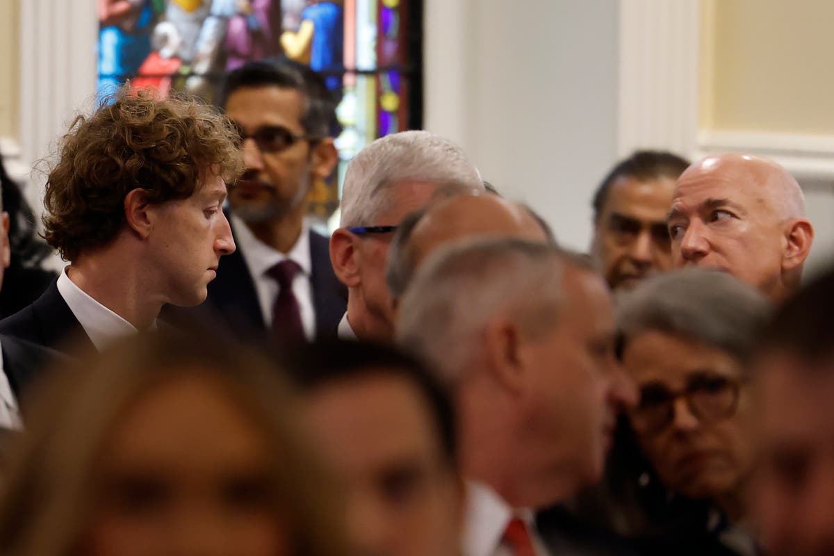 Tech bros Mark Zuckerberg, Jeff Bezos and Tim Cook sit together in church as Trump inauguration begins