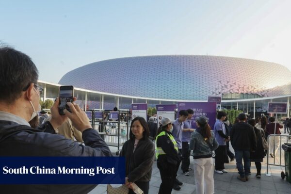 5 things to do in Hong Kong for Lunar New Year, from fireworks to shopping