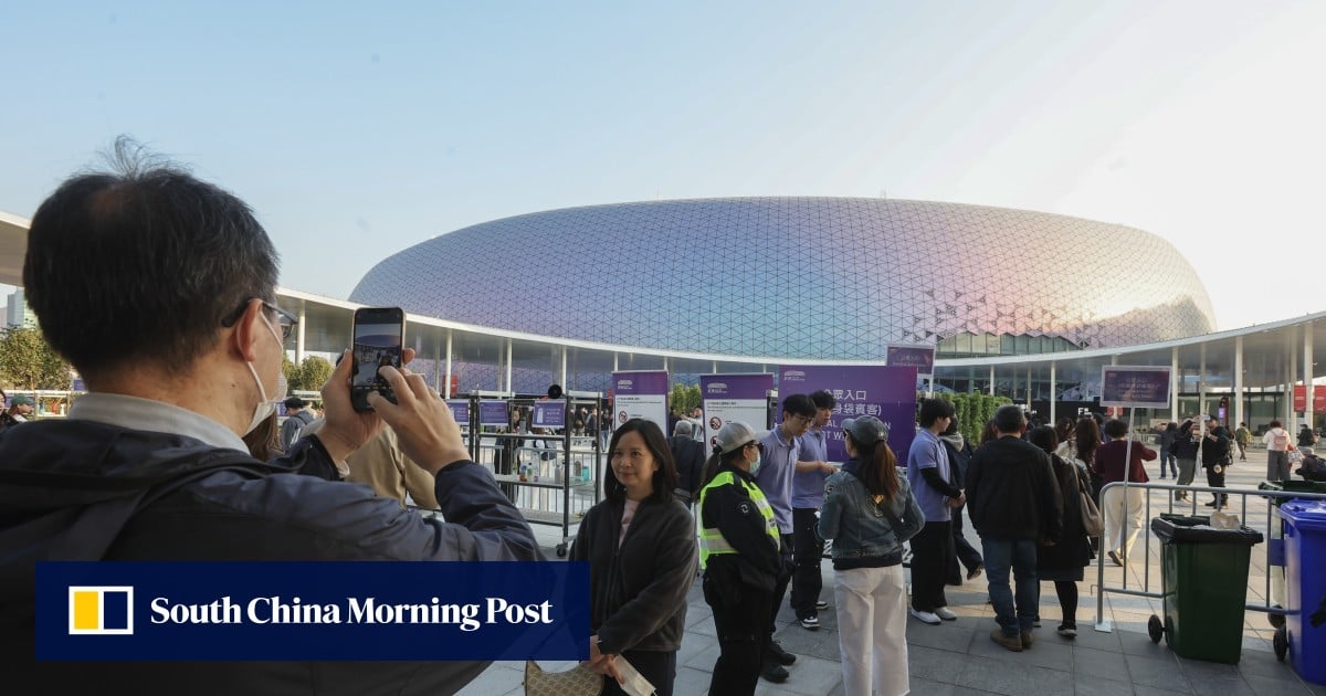 5 things to do in Hong Kong for Lunar New Year, from fireworks to shopping