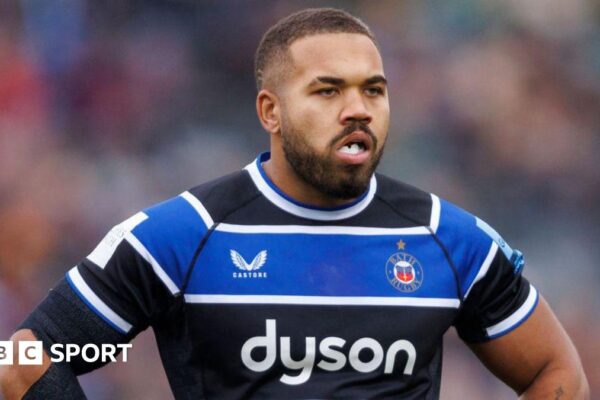 Ollie Lawrence: Bath centre denies cheating to get Northampton’s Alex Mitchell sin-binned Ollie Lawrence wearing a Bath shirt