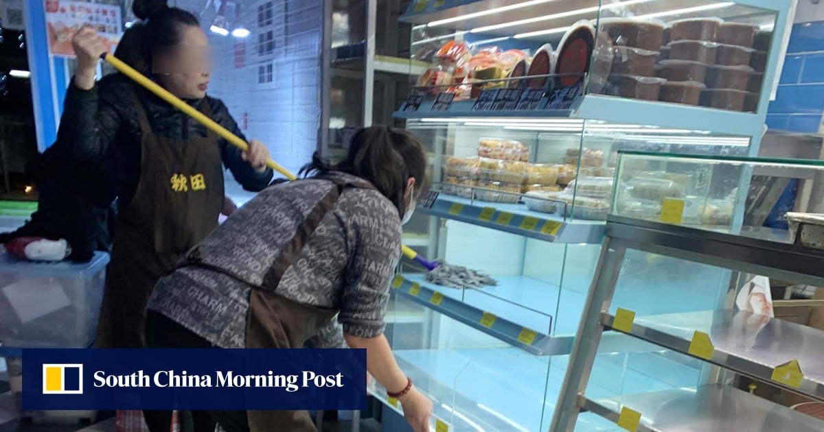 Hong Kong bakery receives warning after staff clean shelf with floor mop