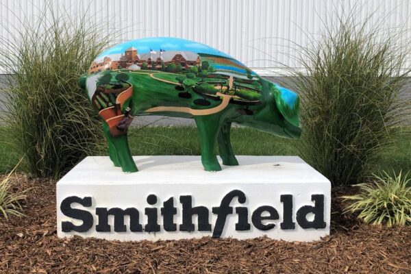 Smithfield Foods valued at $8 billion in lukewarm market debut Smithfield Foods valued at $8 billion in lukewarm market debut