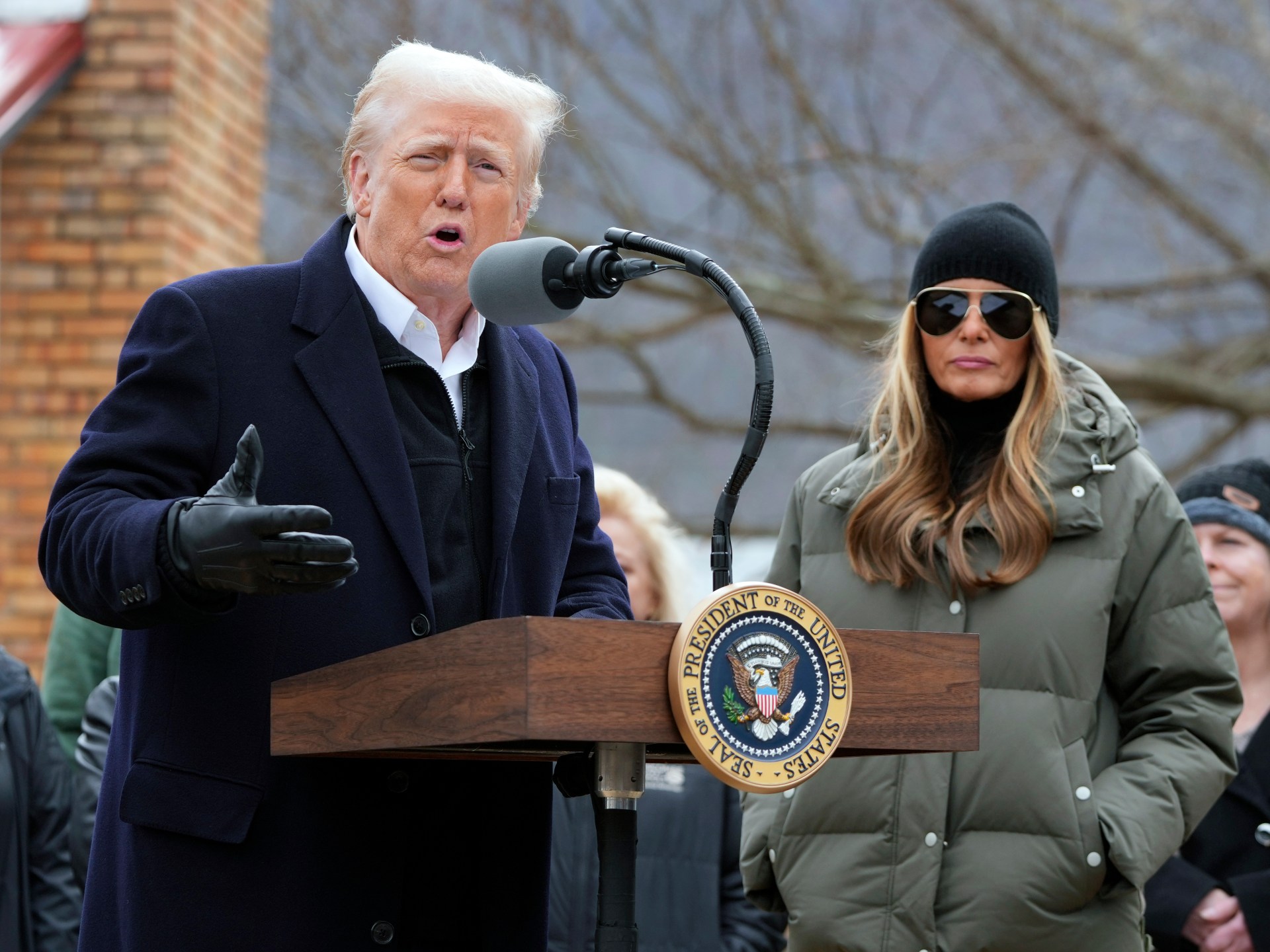 US President Trump threatens to abolish FEMA during tour of North Carolina | Donald Trump News