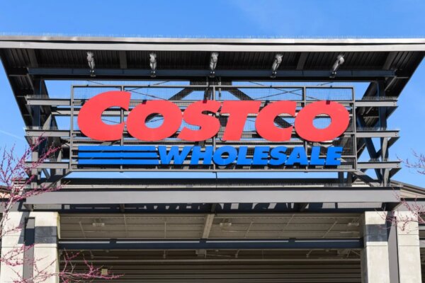 14 Costco Snacks That Make Healthy Eating Delicious and Easy