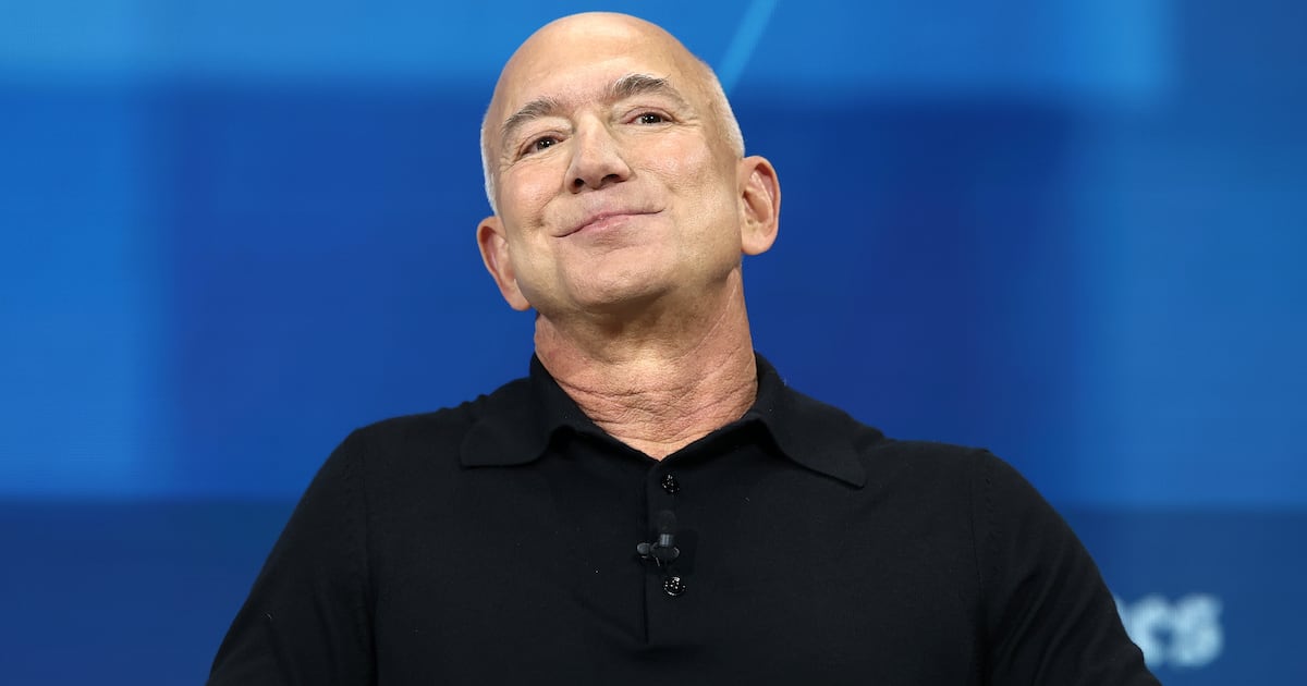 WaPo Plans New Mission Statement After Staffers Beg Jeff Bezos for Meeting