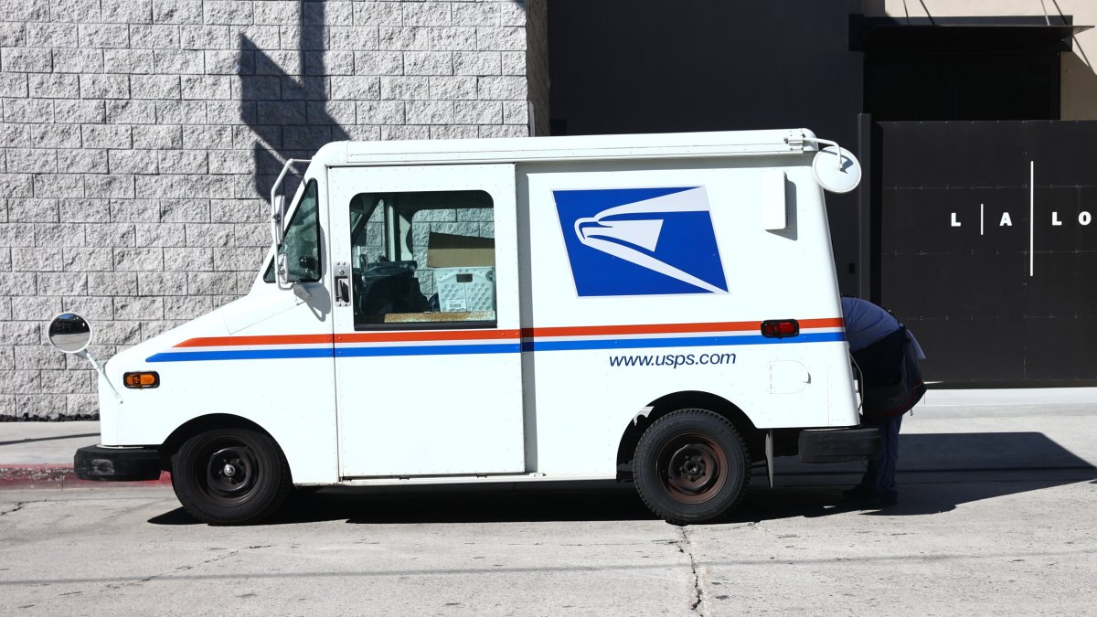 Is there mail today on MLK Day? What to know – NBC New York