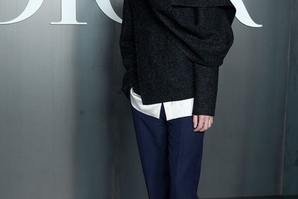 Robert Pattinson attends the Dior Homme Menswear Fall-Winter 2025/2026 show as part of Paris Fashion Week
