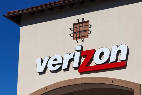 Verizon Stock: Verizon Earnings Top Wall Street Estimates Verizon Stock: Verizon Earnings Top Wall Street Estimates