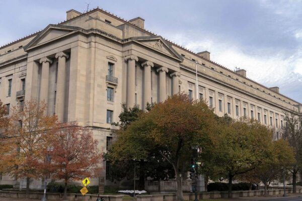 The U.S. Department of Justice building is seen in Washington, Dec. 7, 2024. (AP Photo/Jose Luis Magana, File)