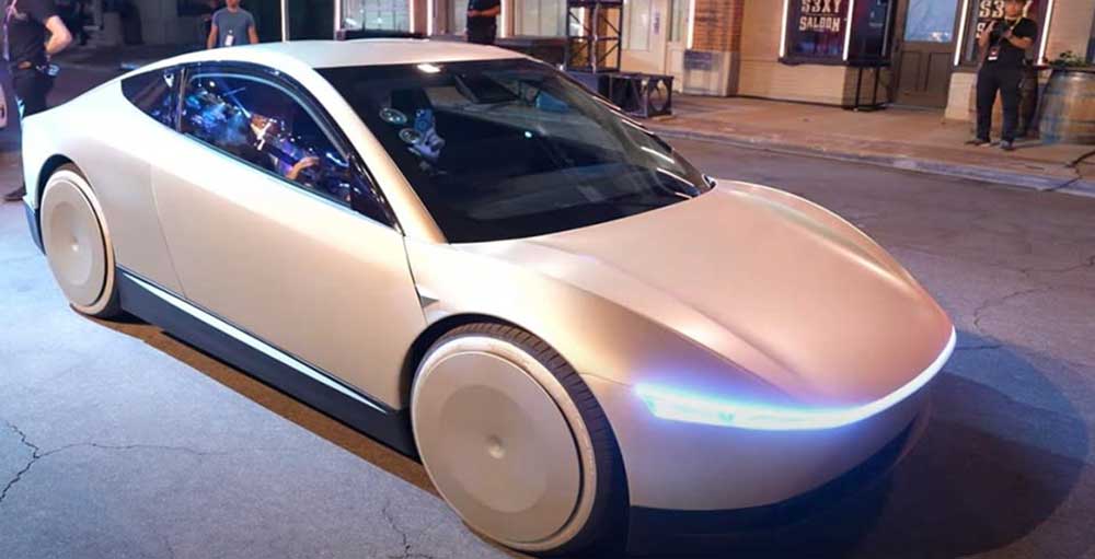 Dow Jones Futures: Tesla Jumps On June Robotaxi Target; Microsoft, ServiceNow Tumble