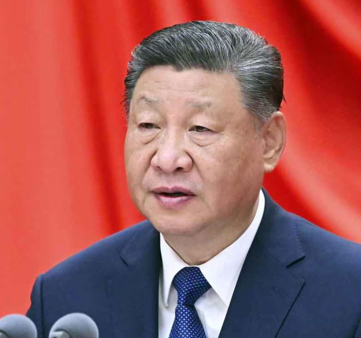 Xi