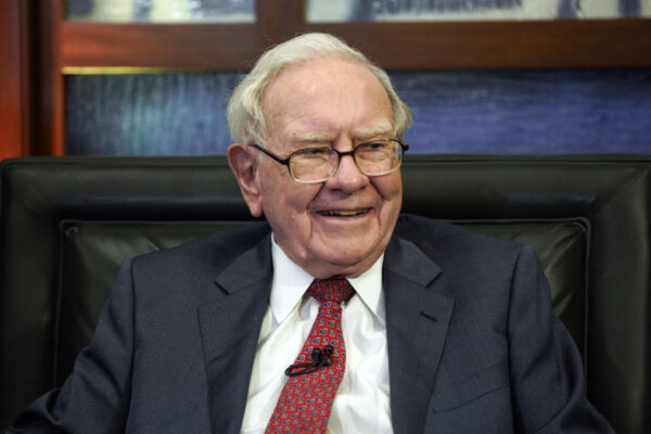 Warren Buffett Credits His Billionaire Status With This One Philosophy Anyone Can Adopt