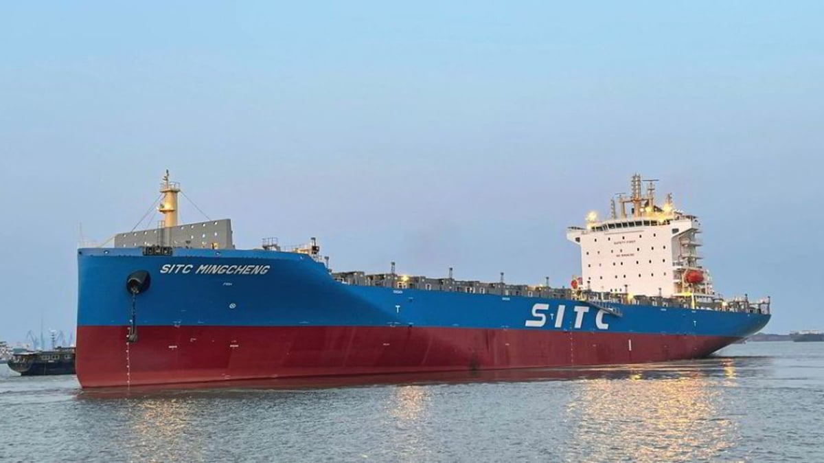 Hong Kong's SITC International orders two additional boxships from Chinese yard