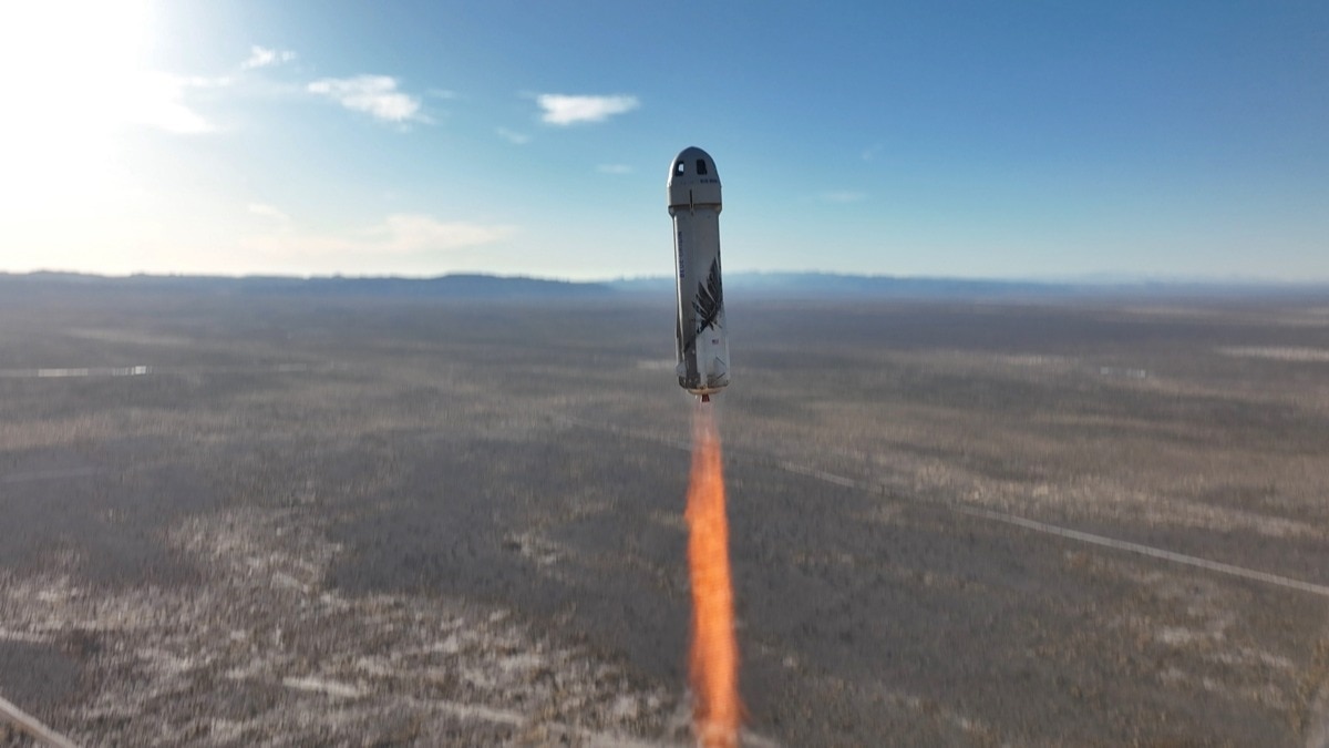 Jeff Bezos's Blue Origin to launch New Shepard, create Moon's gravity