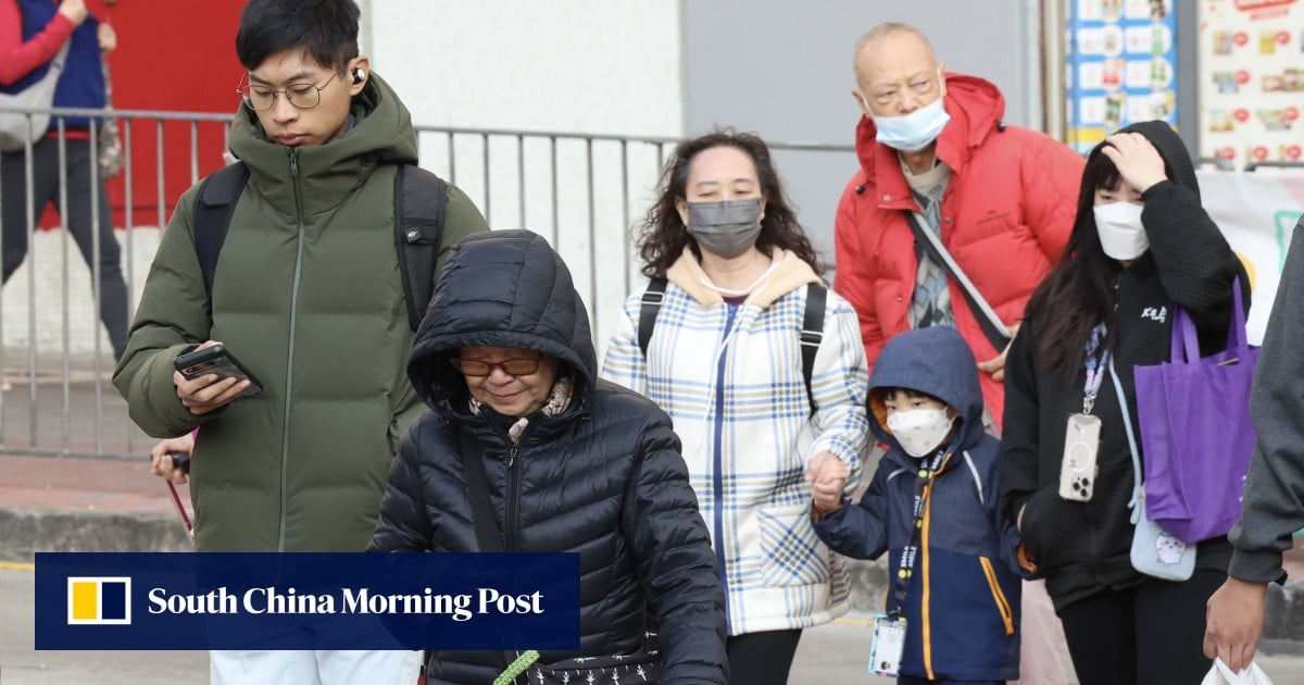 Hong Kong set for cold weather ahead of Year of the Snake