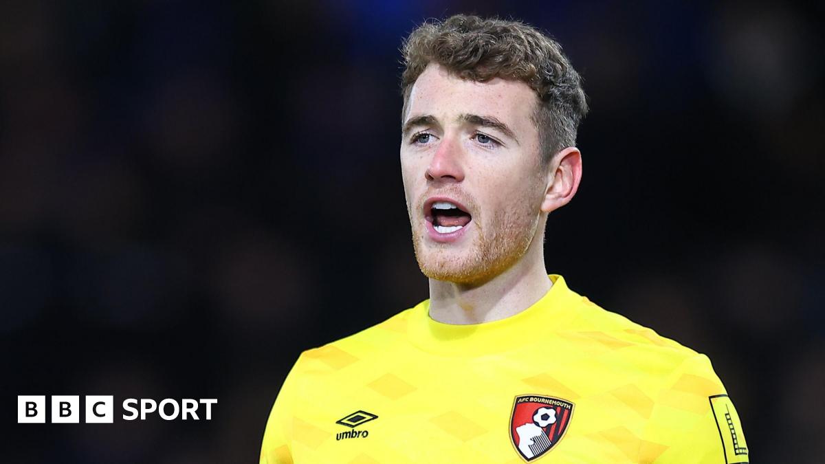 Mark Travers playing for Bournemouth against Chelsea on 14 January
