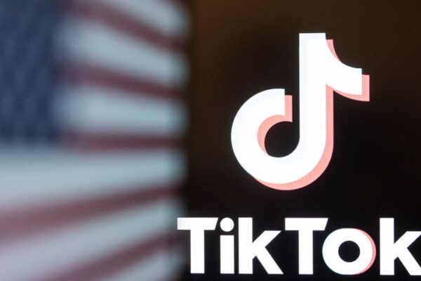 Why isn't TikTok appearing in app stores despite Trump's halt on the ban?