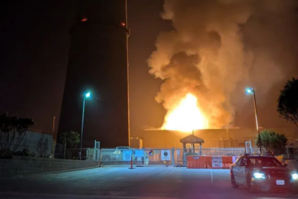 Fire at one of world’s largest lithium battery facilities in Northern California forces evacuations Fire at one of world's largest lithium battery facilities in Northern California forces evacuations