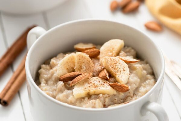 Is Oatmeal Really That Healthy? Experts Weigh In