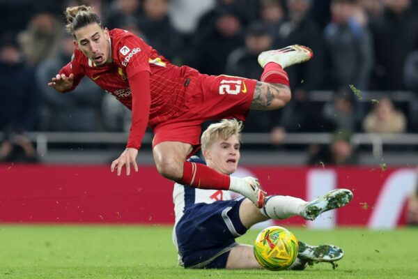 Liverpool's Arne Slot and Virgil van Dijk frustrated after Tottenham's Lucas Bergvall escapes red before scoring winner | Football News