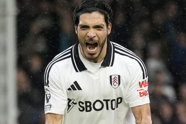 Fulham 2-2 Ipswich Town: Raul Jimenez scores late equaliser as referee Darren Bond awards three penalties | Football News