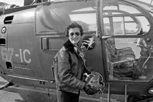 Valérie André, Daring French Army Copter Pilot, Dies at 102