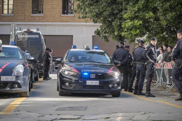 Italian Police Arrest 181 in ‘Important Blow’ to Cosa Nostra