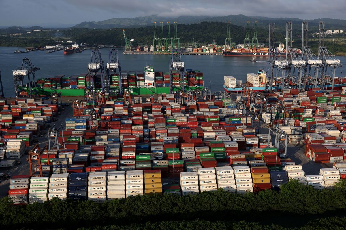 Panama Considers Canceling Port Deal With Hong Kong Firm Amid Canal Threats