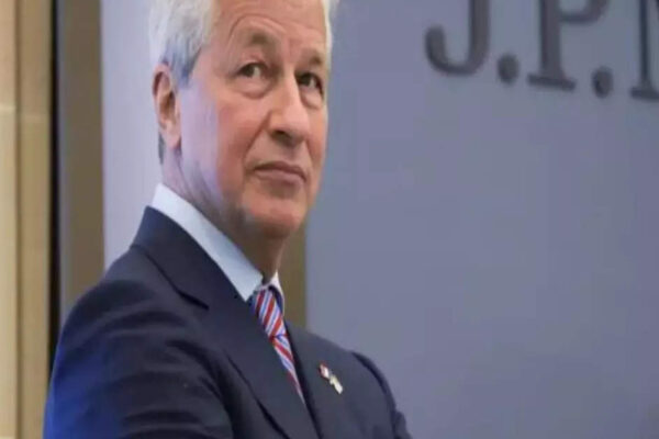 jamie dimon: JPMorgan Chase’s Jamie Dimon almost joined Amazon after talking to Jeff Bezos