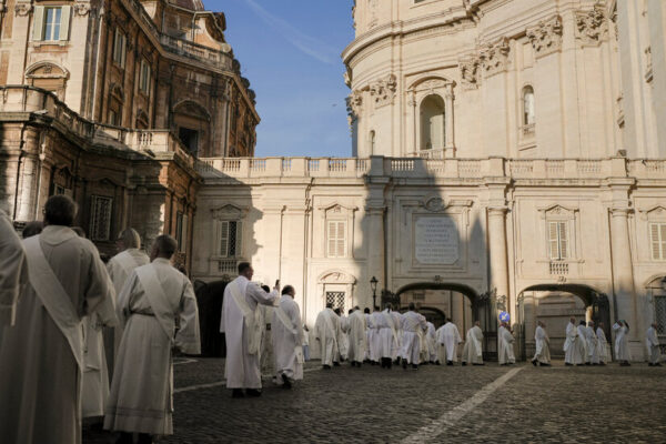 Pope Francis Had a Restful Night, Still in Critical Condition