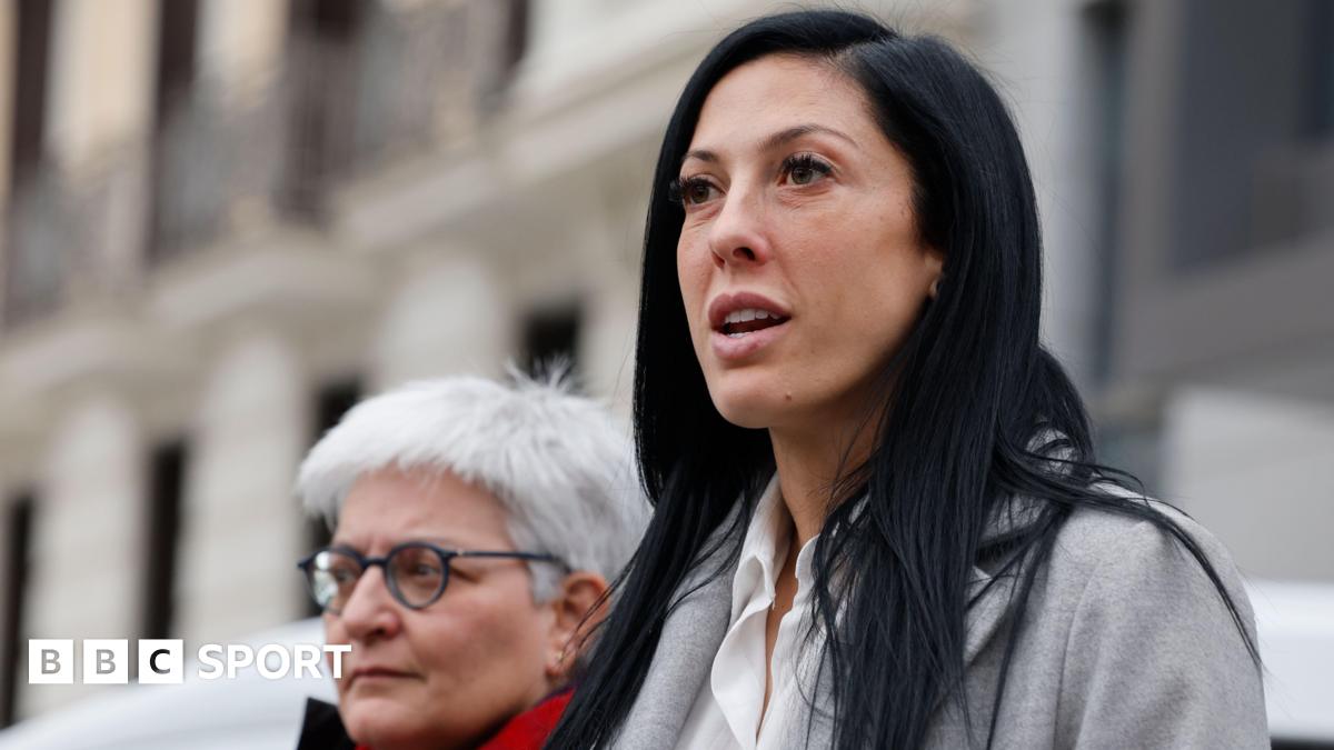 Jenni Hermoso speaking outside Spain's High Court