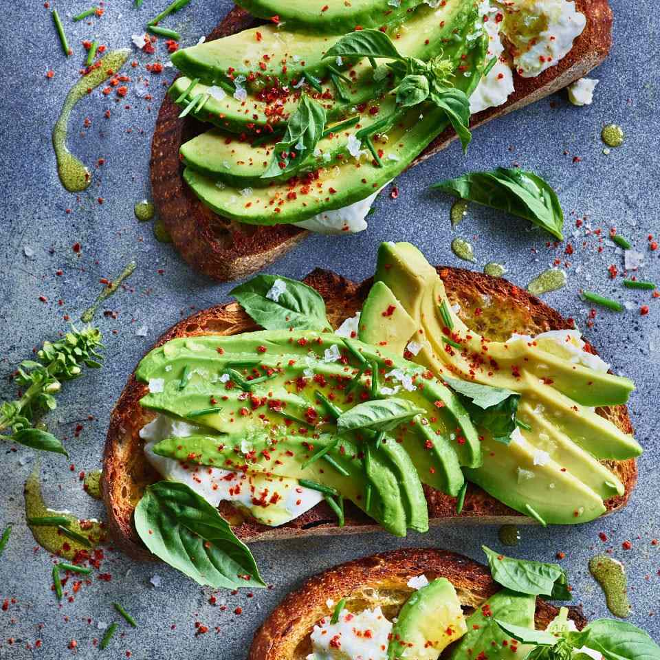 What Happens When You Eat Avocados Every Day