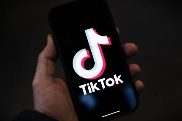 Apple and Android Brought Back the TikTok App for US Users