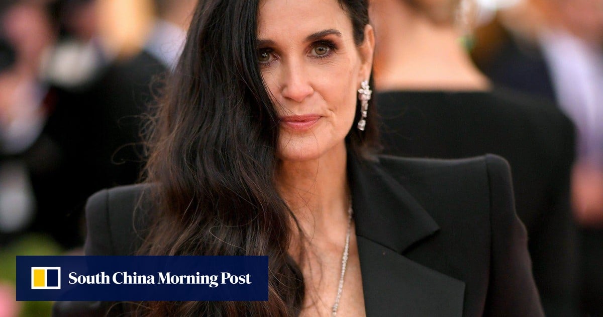 Want strong, healthy hair like Demi Moore’s? Focus on your diet and styling technique