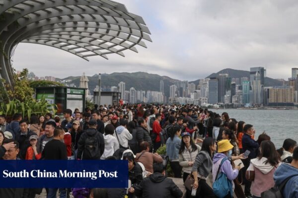 680,000 tourists visit Hong Kong in 4 days since Lunar New Year’s Eve