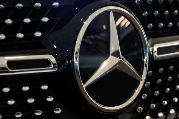 Mercedes-Benz plans to cut up to 15% jobs in China, Bloomberg News reports