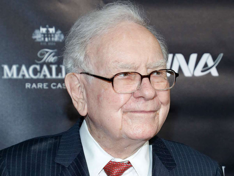Buffett Effect: Most Occidental Retail Traders Admit Oracle Of Omaha Has 'Significant’ Effect On Their Decisions