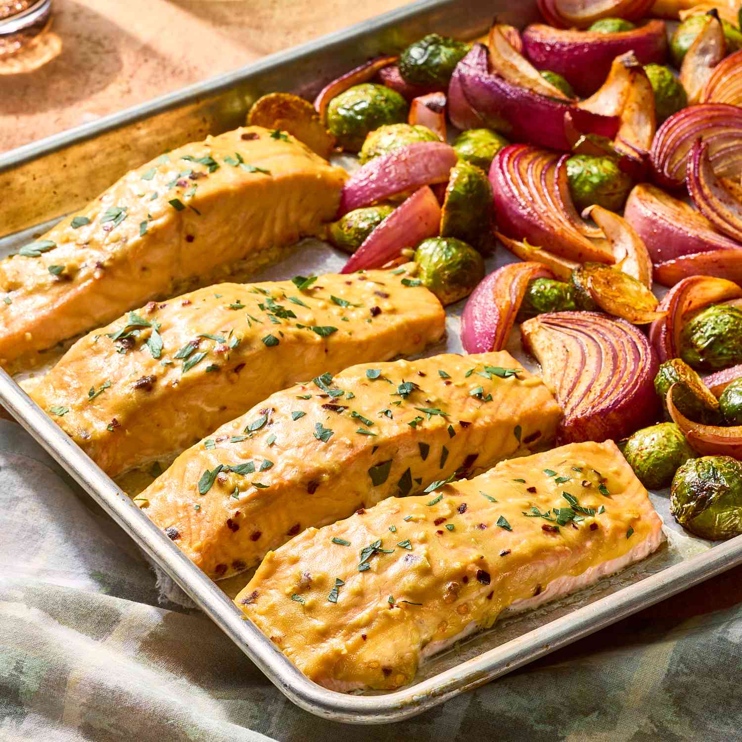 Our 10+ Best New Sheet Pan Recipes for the Mediterranean Diet