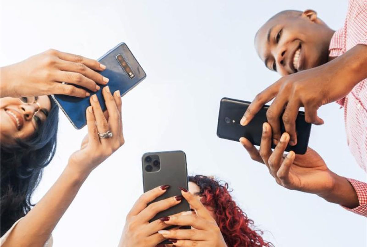 Mobile’s Second Life: The Rise of Sustainable Phones and E-Waste Solutions