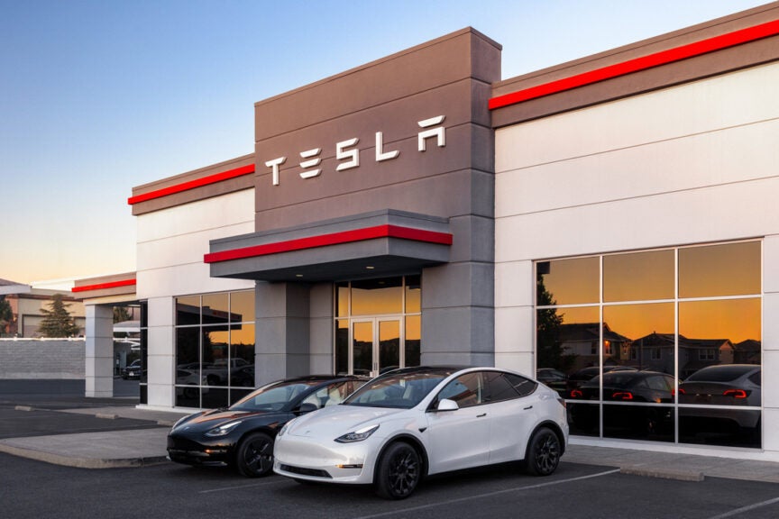 Tesla's Golden State Struggles: Registrations Decline In US' Largest EV Market For 5th Straight Quarter - Tesla (NASDAQ:TSLA)